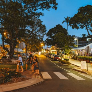 port douglas macrossan street