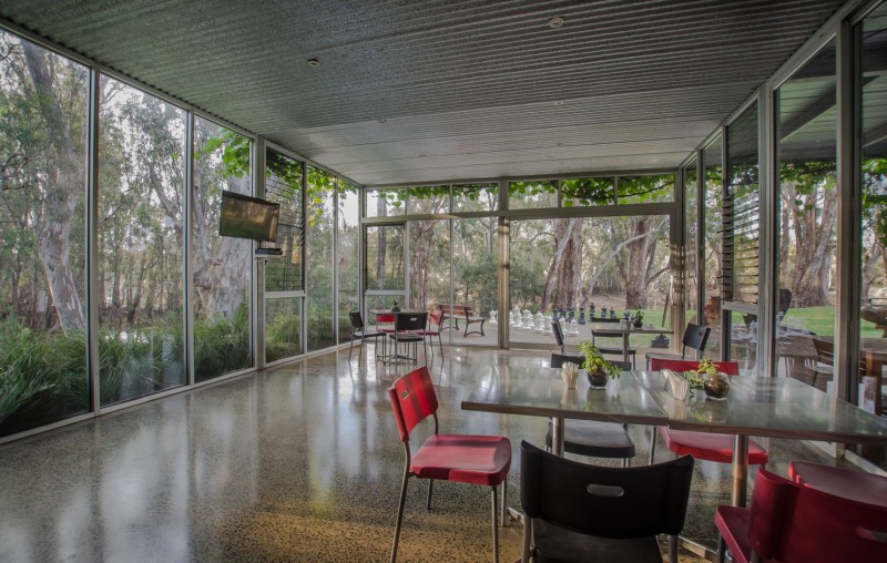 12 Cape Horn Vineyard Tasting Room