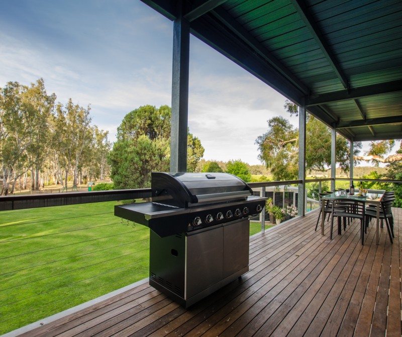 15 Cape Horn Vineyard Villa Deck With BBQ
