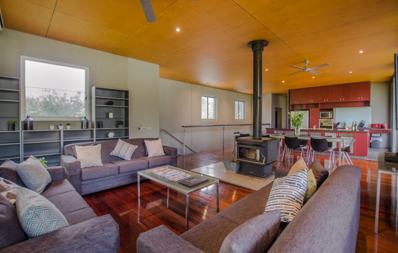 6 Cape Horn Vineyard Villa Lounge Room